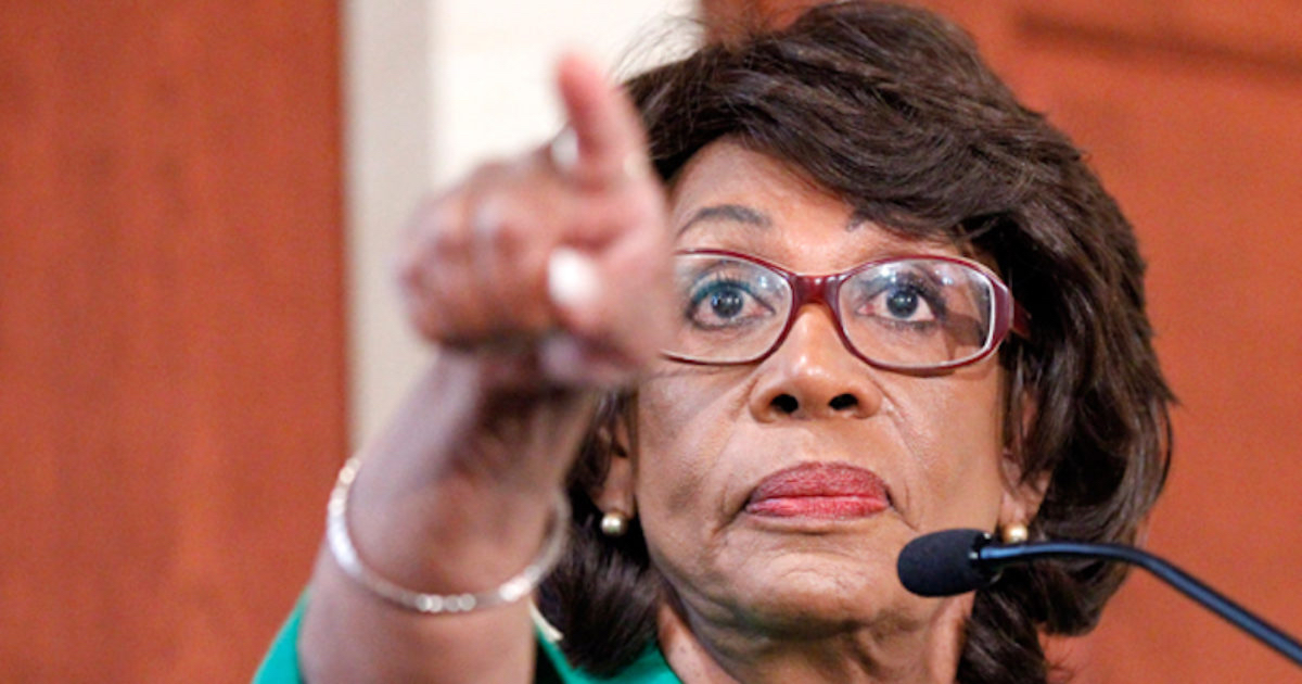 Americans Applauding After Maxine Waters Destroys Donald With One Simple Statement